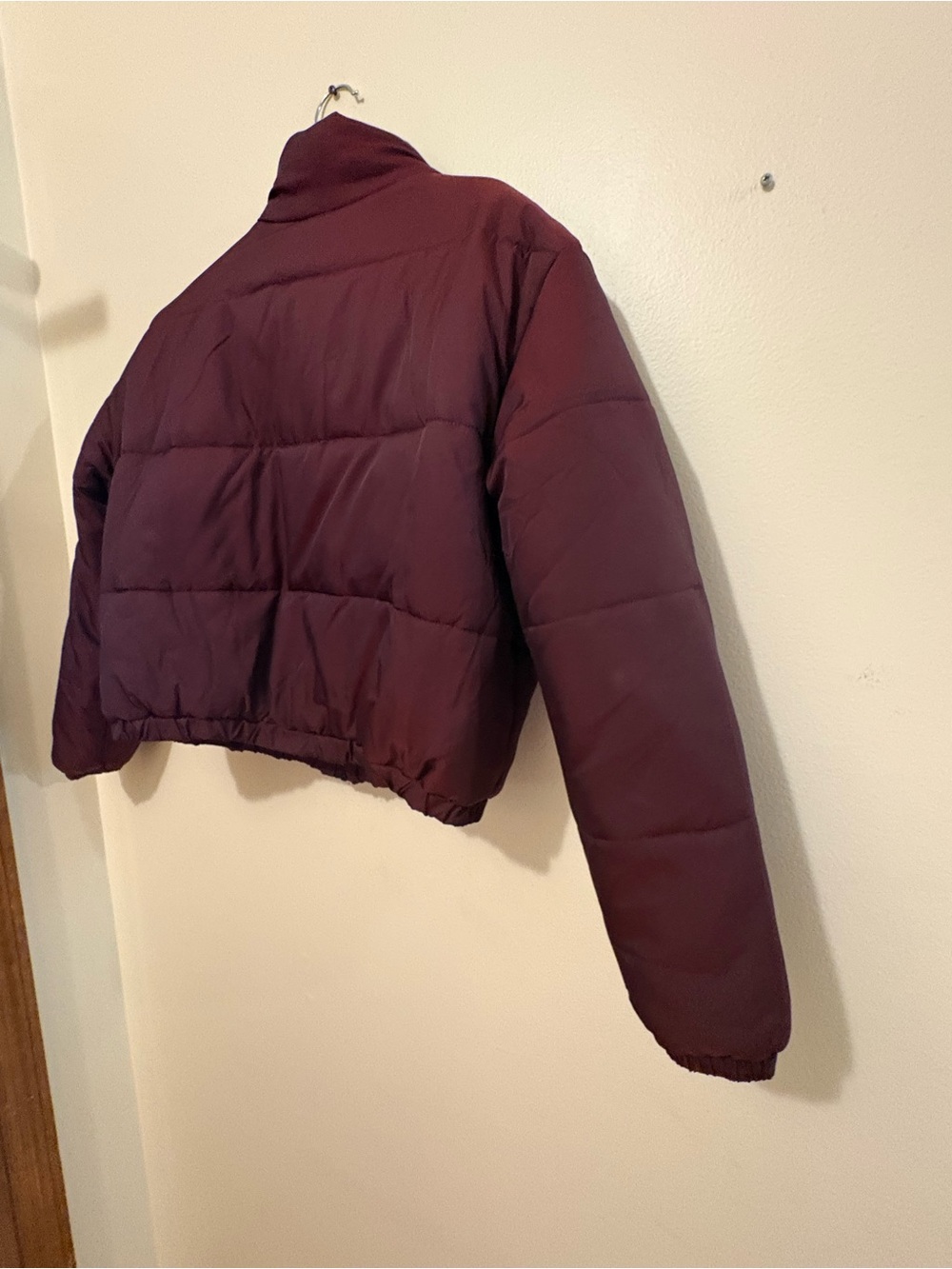 Women's Burgundy Puffer Jacket - Crop Winter Coat - Picture 8 of 8